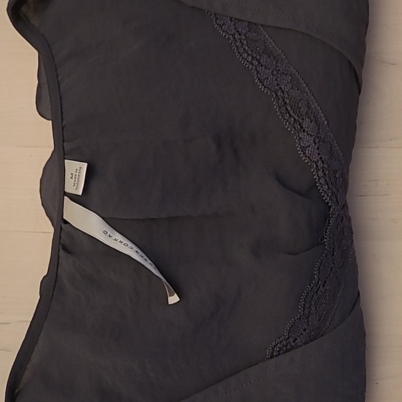 EUC Lauren Conrad Charcoal Grey Peasent Blouse with Builtn Camisole - Picture 15 of 15